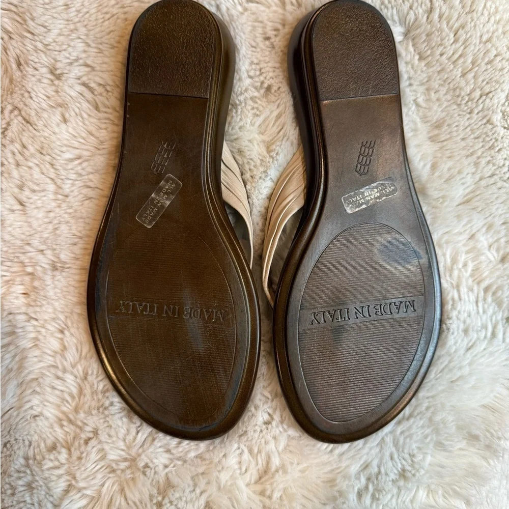Italian Shoemakers chic comfortable